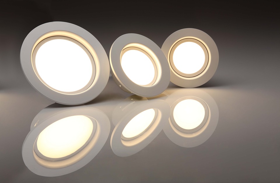 ¿Qué hay que tener en cuenta para elegir una bombilla LED?