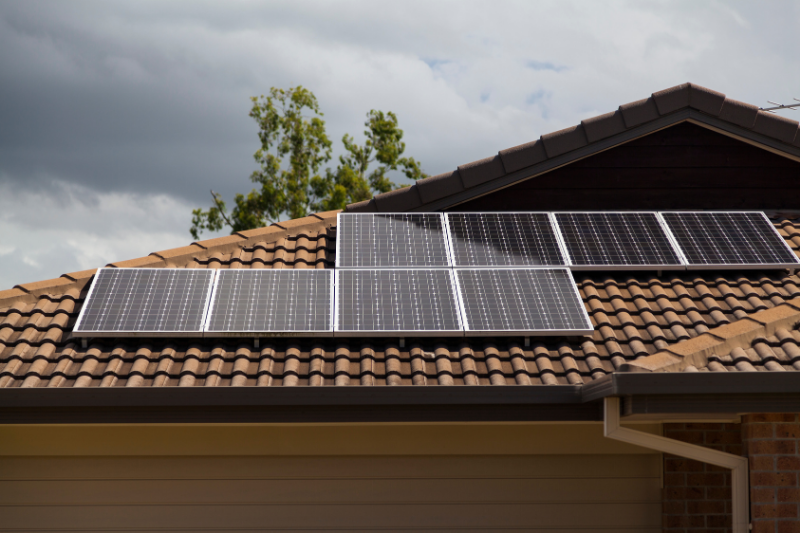 Mantenimiento de placas solares en Sabadell